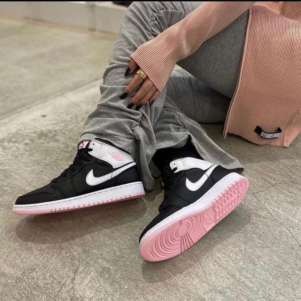 Jordan 1 Mid Arctic Pink Black